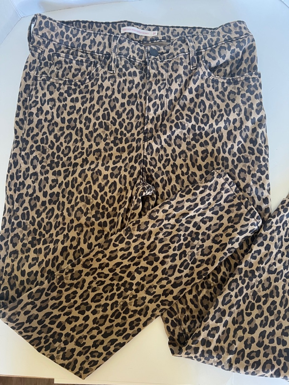 Levi’s 720 High Rise Super Skinny Animal Print Jeans - Size 31